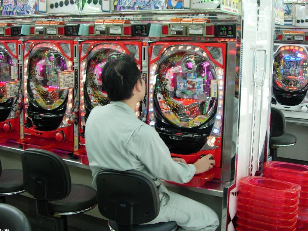 របៀបគ្រប់គ្រងអារម្មណ៍នៅពេលលេងស្លុត